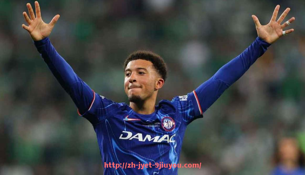 jiuyou九游娱乐-英超联赛中的知名足球运动员及其成就介绍