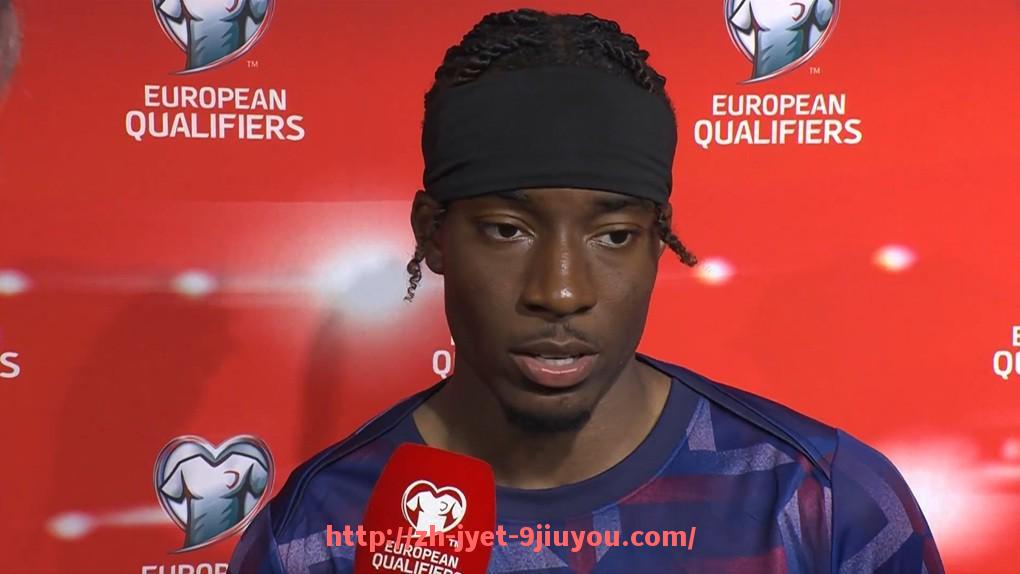 jiuyou九游娱乐-英超球员薪水构成及体育经济学分析